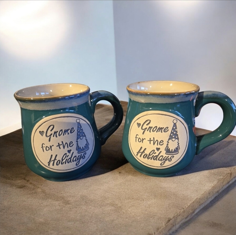 Gnomb For The Holidays Pottery Mugs, New With Tags Christmas Gift Set Of Two
